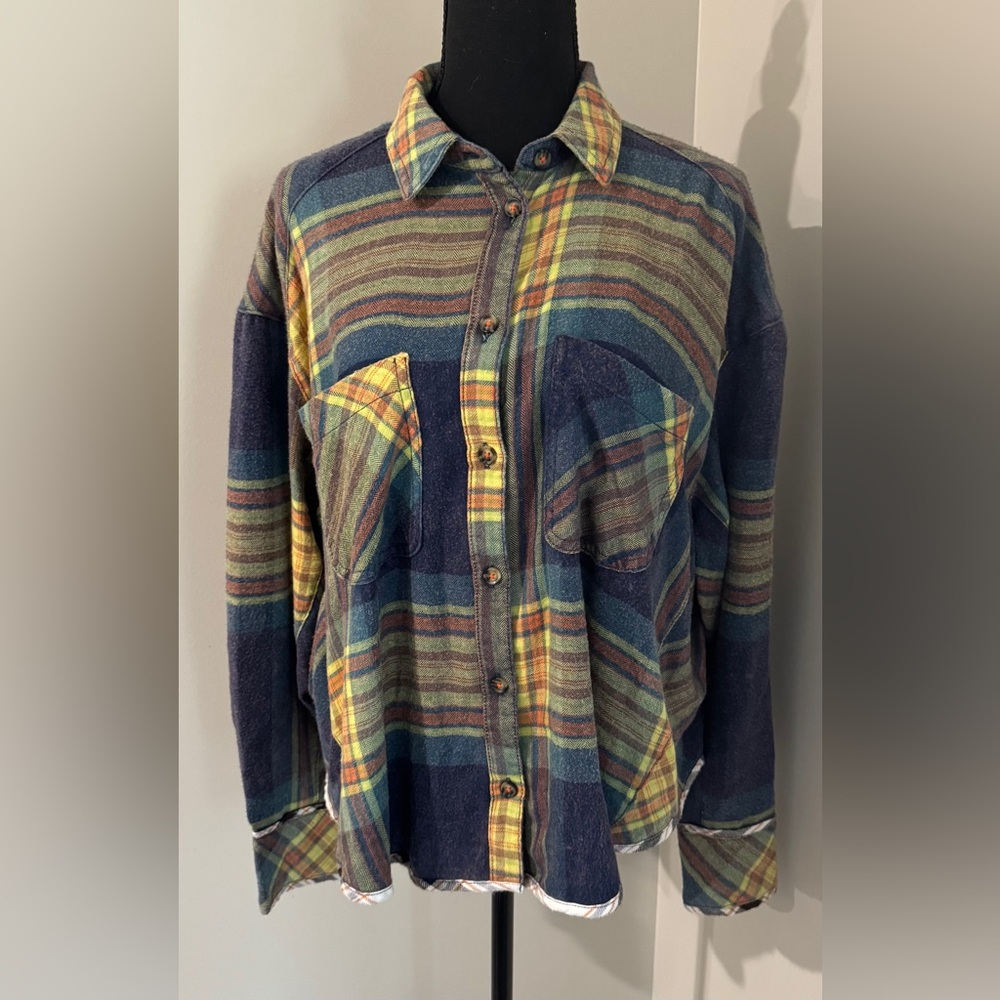 BDG Plaid‎ Flannel Button Up Shirt Oversized Blue Yellow Green Women's M - Picture 3 of 9
